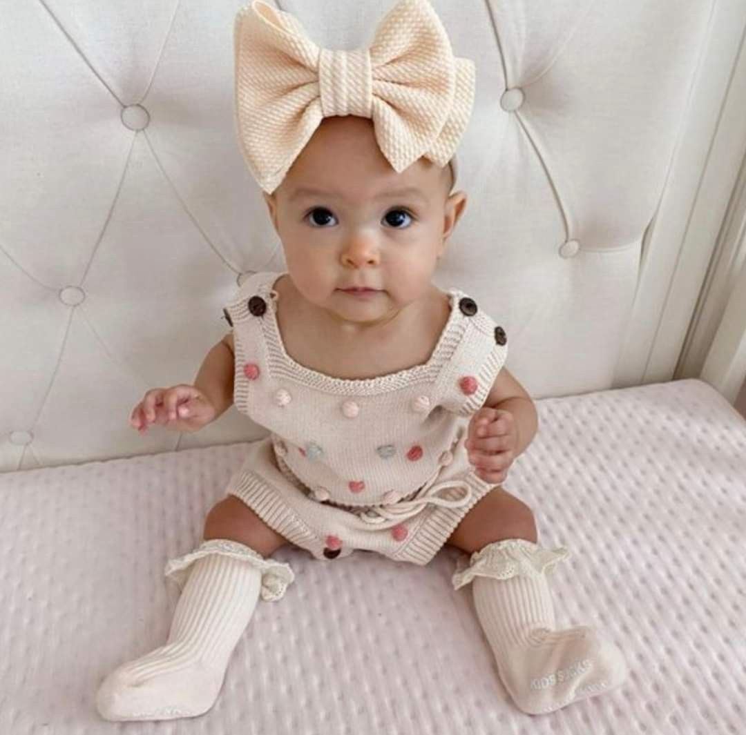 Gestrickter Baby-Romper ‚Eva‘ – Terrakotta