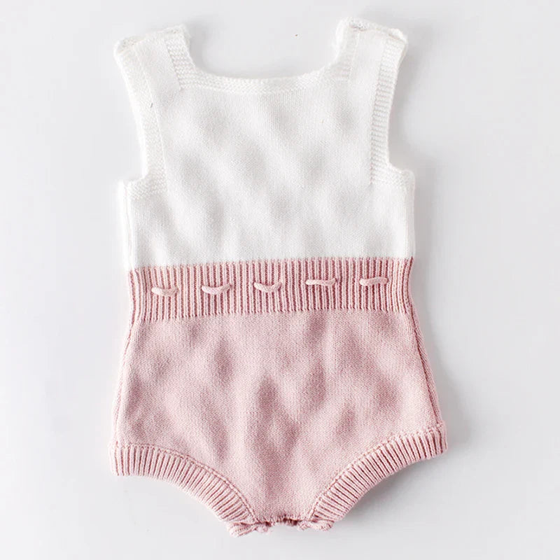 Gestrickter Baby-Romper ‚Eva‘ – Rosa