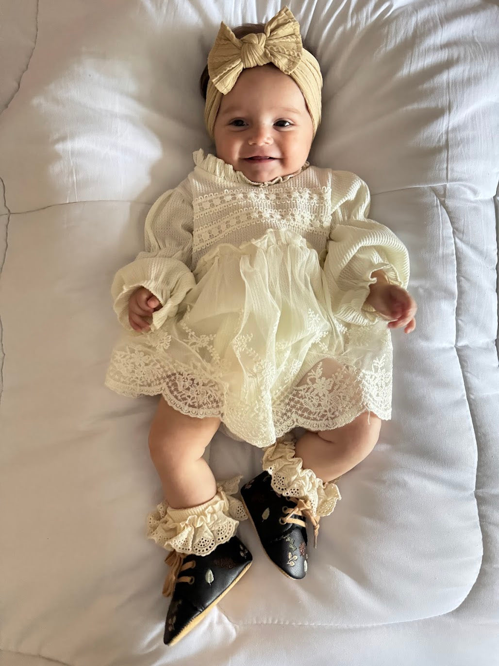 Strampler ‚Bella‘ aus weichem Stoff