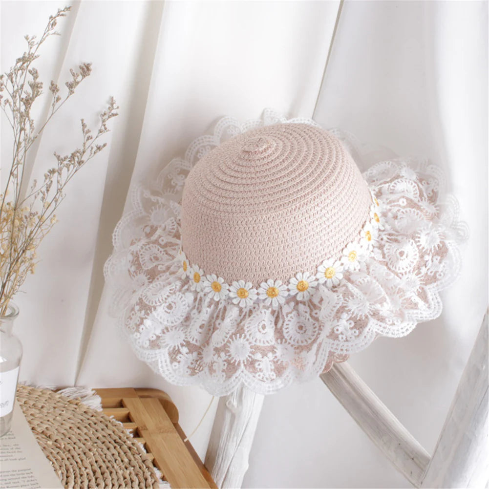 Spitzenstrohhut mit Gänseblümchen 🌼